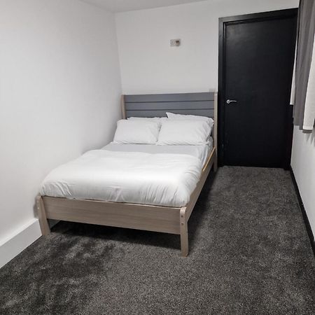 Ckb Flat- Comfort, Cosy, And Secure! Codsall 外观 照片