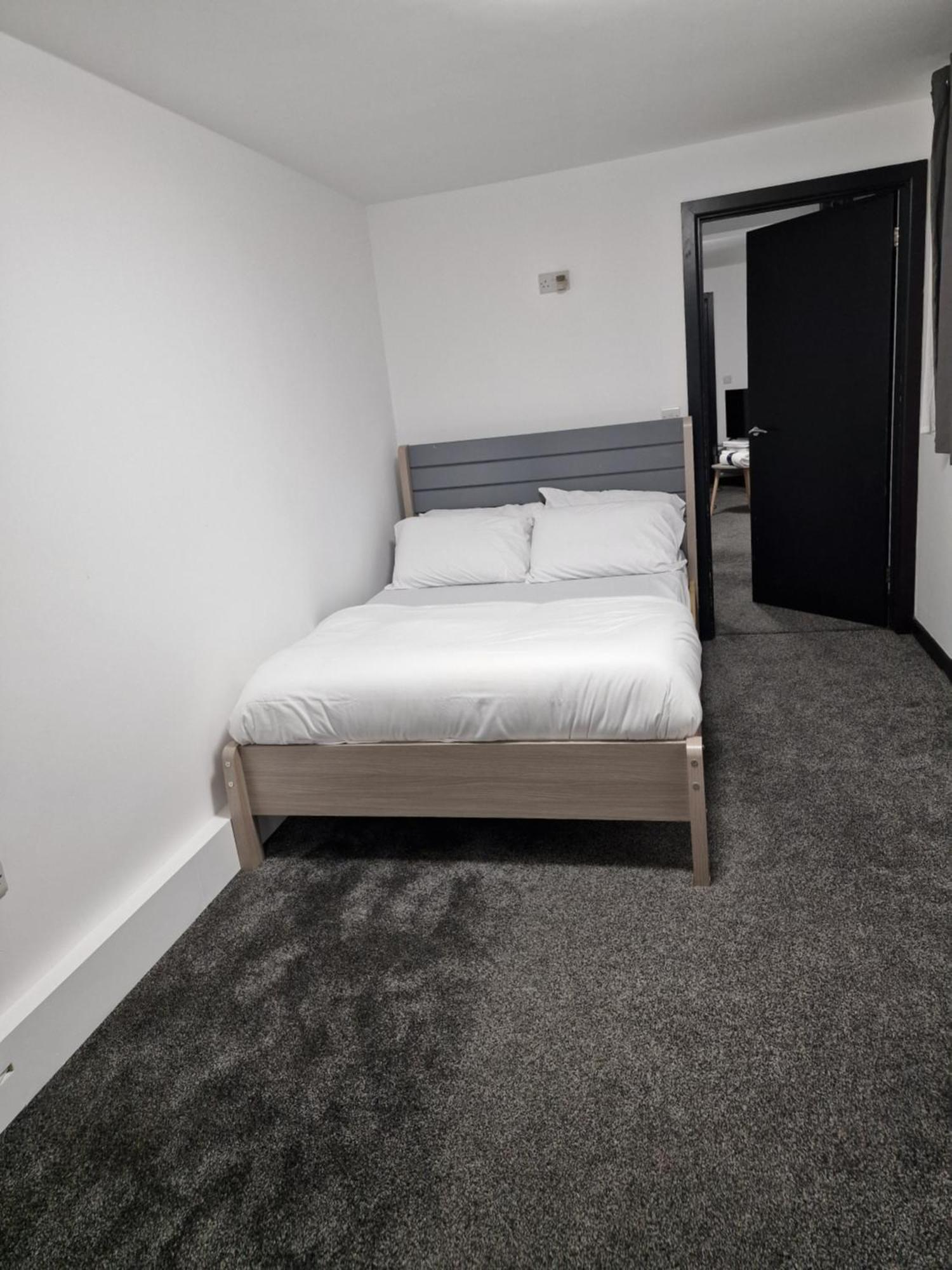 Ckb Flat- Comfort, Cosy, And Secure! Codsall 外观 照片